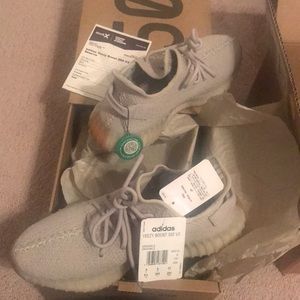 Yeezy Size 8.5 NEW with Tags and receipt .
